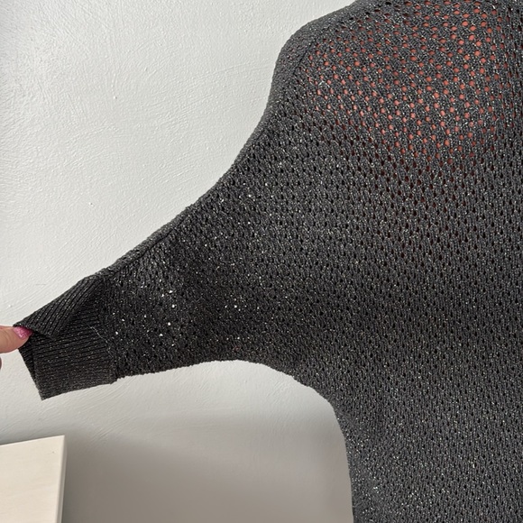 Express sweater - Picture 3 of 4